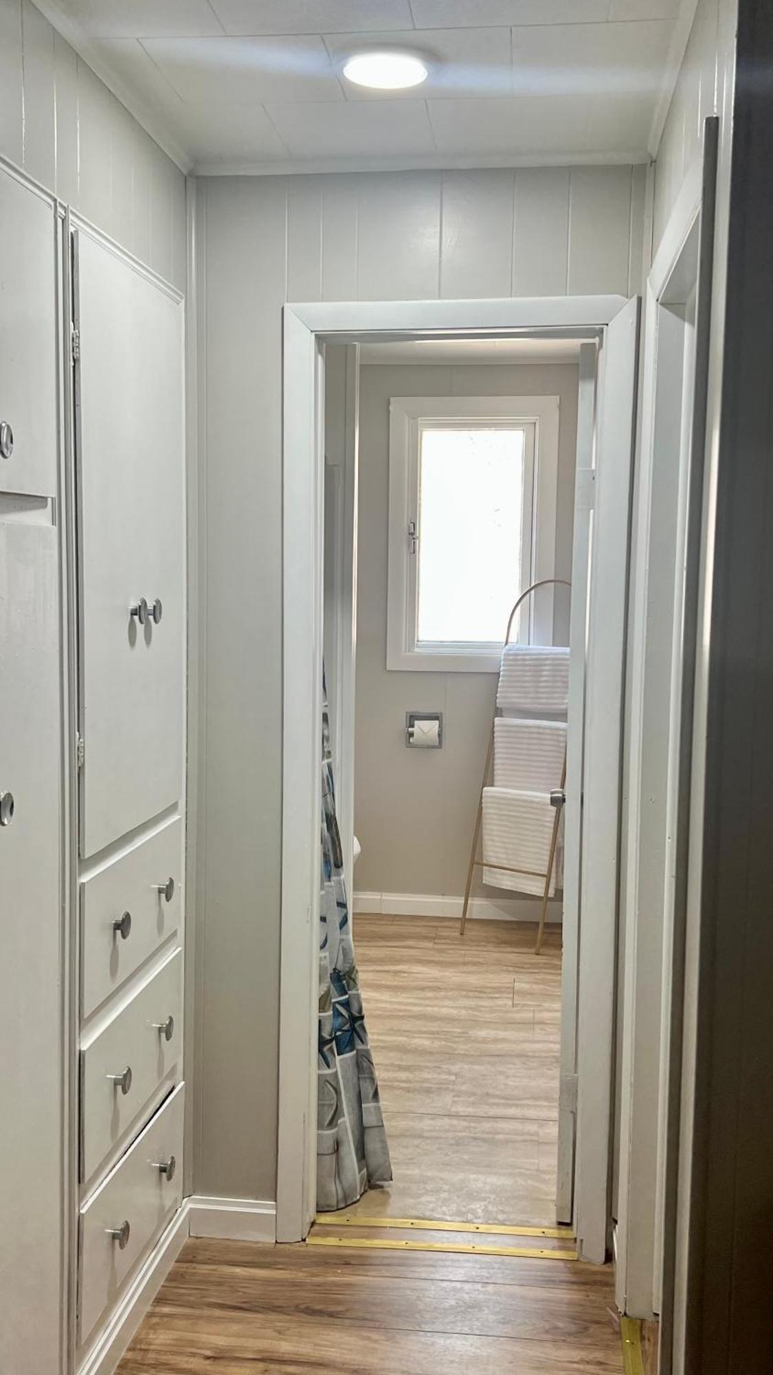 Cozy Buffalo Home-Sleeps 3 Lackawanna Dış mekan fotoğraf
